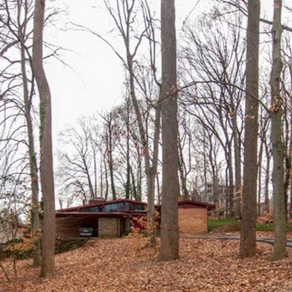 Meet your Posher, Nanci primrose